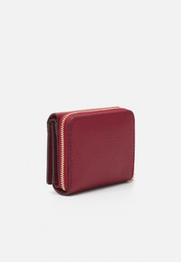 MICHAEL Michael Kors EMPIRE TRIFOLD WALLET - Portafoglio - deep red