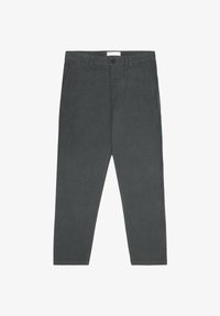 Unausgewählt, gray pinstripes