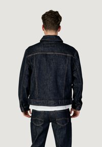 Armani Exchange Spijkerjas - dark denim