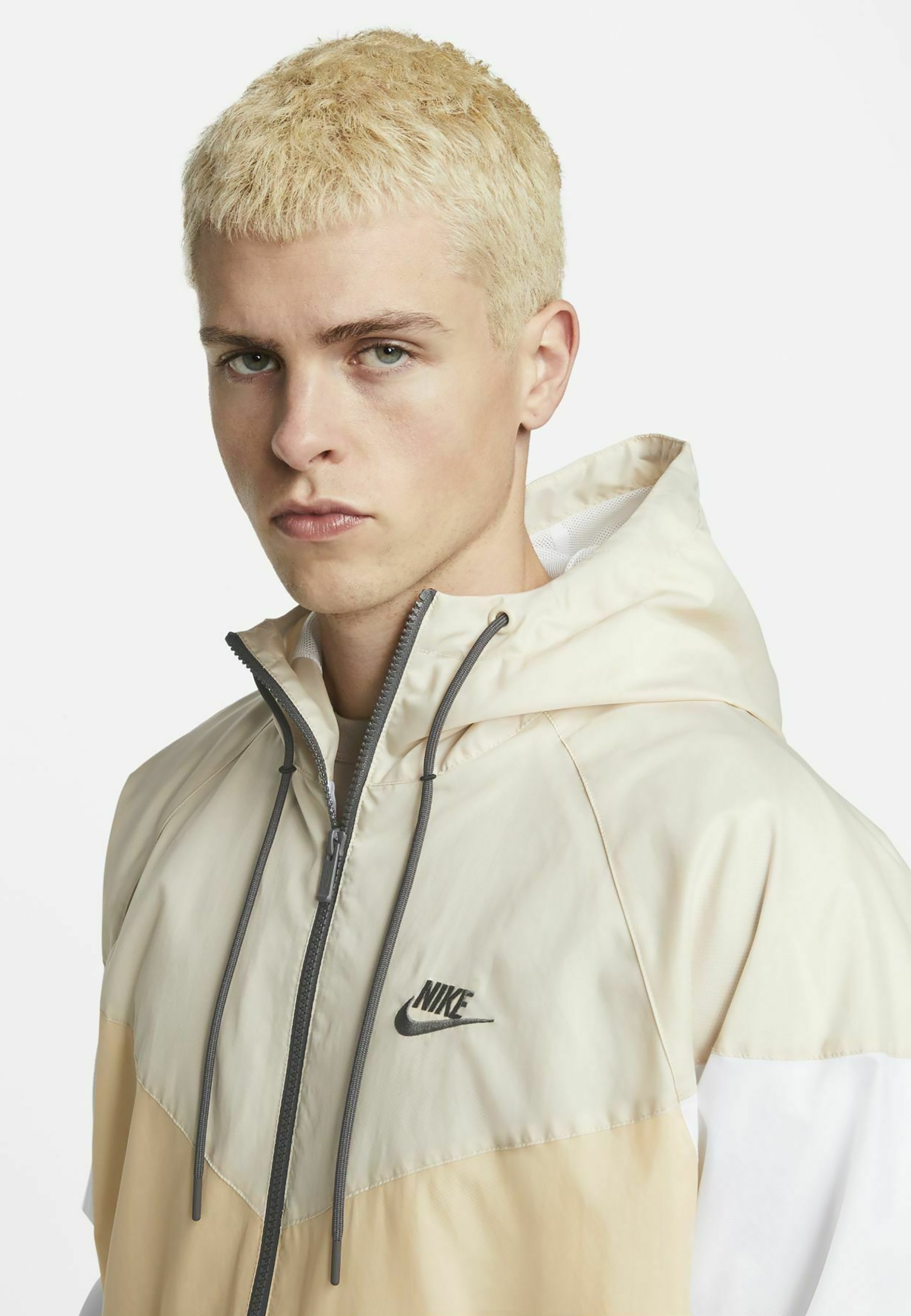 Nike Sportswear Windbreaker - white 