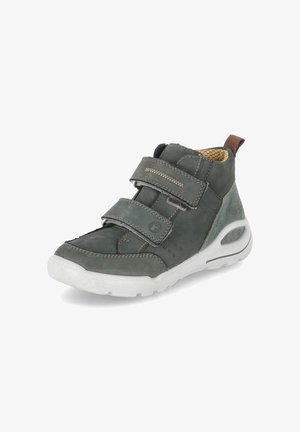 Szary dziecięcy sneaker z wysoką cholewką, dwoma regulowanymi paskami na rzep i białą gumową podeszwą, zaprojektowany dla łatwego zakładania.