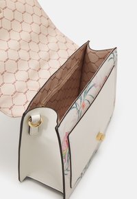 ALDO CAILLA - Ručna torba - white