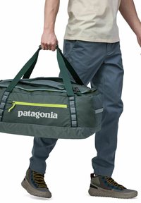 Patagonia HOLE DUFFEL UNISEX - Mochila - dunkelgrün