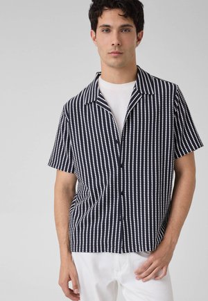 Guess JACQUARD-HEMD - Hemd - mehrfarbig, grundton blau