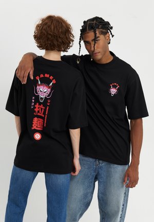 YOURTURN UNISEX czarny