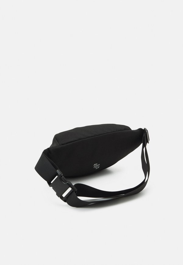 TRAIN CORE SLING BAG UNISEX - Bum bag4