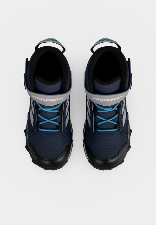 adidas TERREX SNOW MINECRAFT - Hiking shoes - shadow navy/glory grey/dark blue — foto 5