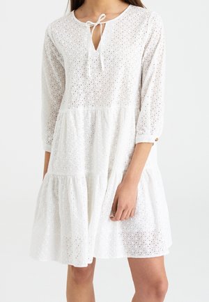 Vardagsklänning - white