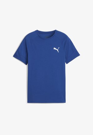 Niebieska bawełniana koszulka z okrągłym dekoltem i krótkimi rękawami. Zawiera białe logo Pumy po lewej stronie klatki piersiowej. Gładka tekstura, sportowy design.