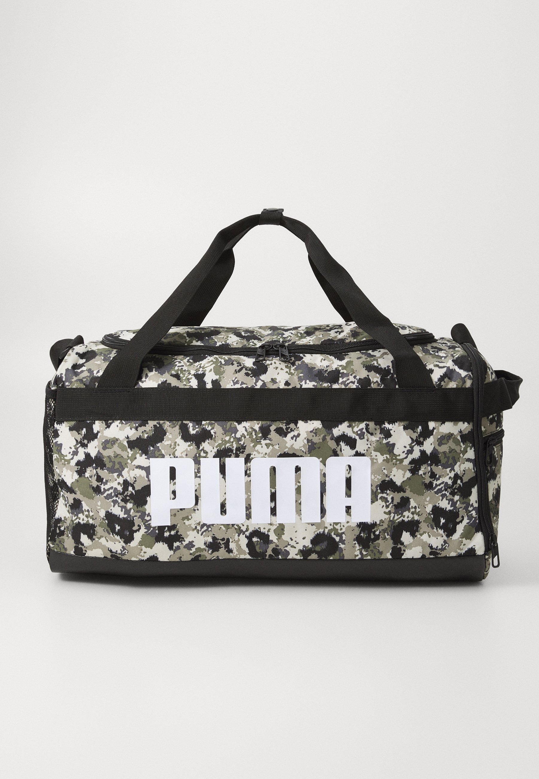Puma CHALLENGER SMALL SPORTS BAG UNISEX - Sports bag - black - Zalando.co.uk