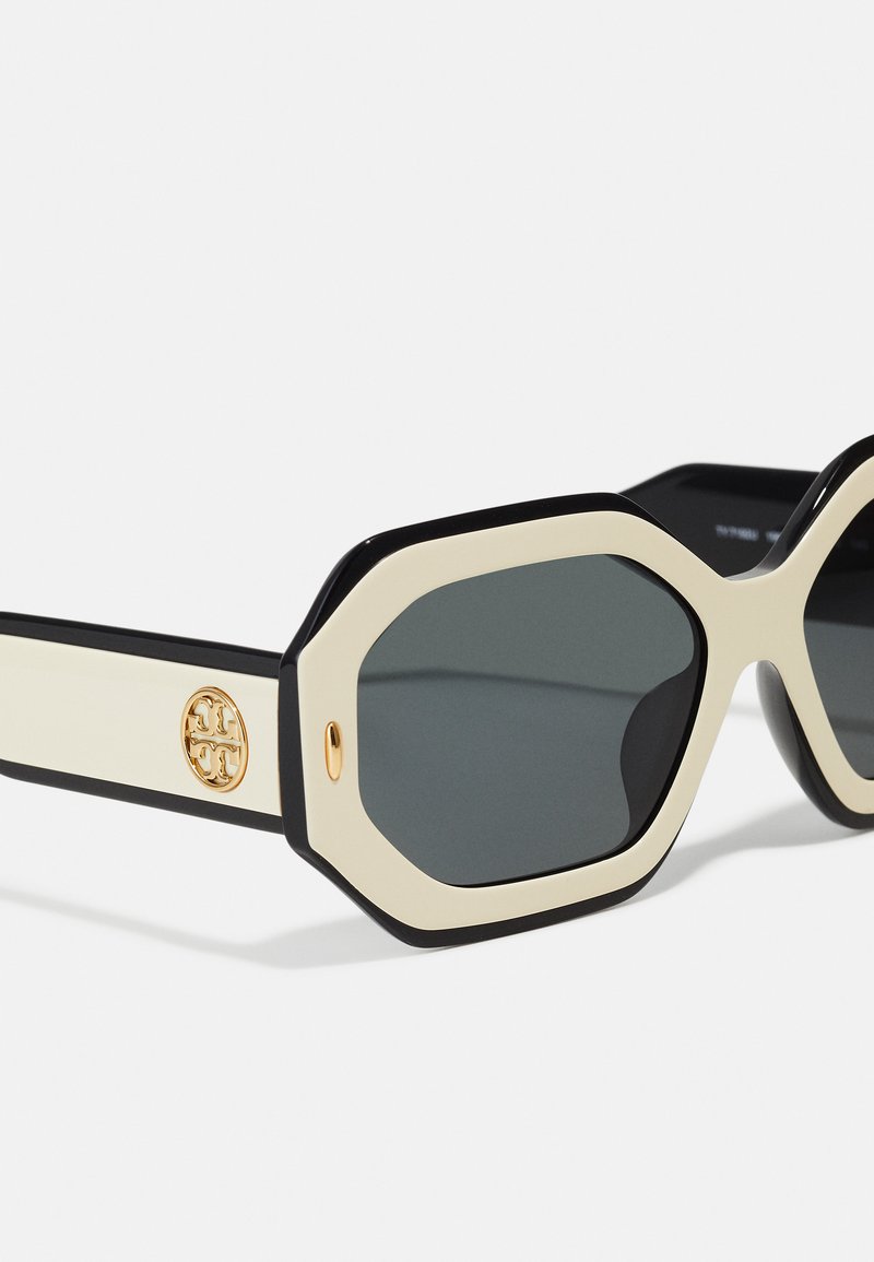Tory Burch Sunglasses - black/ivory/black - Zalando.co.uk display picture 1