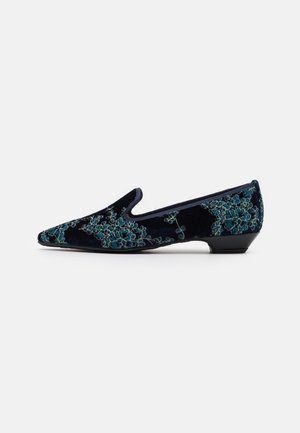 Pretty Ballerinas Loafers - blue