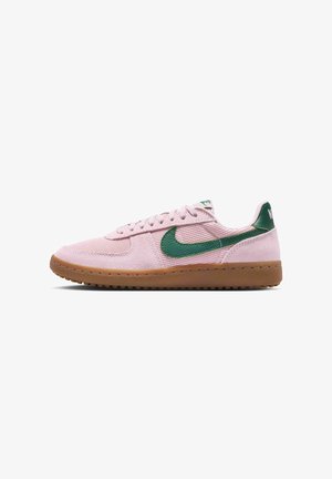 Nike Sportswear, WMNS NIKE FIELD GENERAL - Sneakers laag - light soft pink gum dark brown fir