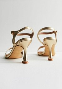 New Look Sandaalit nilkkaremmillä - gold-coloured