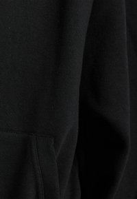 Bershka Felpa con zip - black