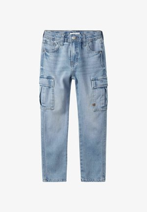 Svijetloplave traper cargo hlače s dva bočna džepa, klasičnim dizajnom s pet džepova i ravnim krojem. Lagano istrošena tekstura.