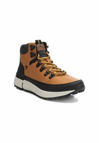 XTI Zapatillas - camel