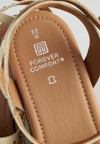 Next FOREVER COMFORT.  - REGULAR FIT - Plateausandaler - bone
