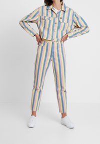 Wrangler Farkkutakki - coloured denim