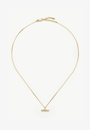 Goldene Kettenhalskette mit einem horizontalen Balkon-Pendant, das kleine rechteckige und runde klare Steine auf einem weißen Hintergrund zeigt.
