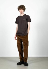 Clean Cut Copenhagen PATRICK  TEE - T-Shirt print - dark brown