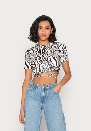 ONLMAY SHORT STRING - Majica kratkih rukava s printom - black grapic