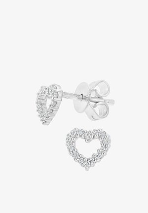 Hõbedast südamekujulised kõrvarõngad, mis on kaunistatud väikeste läbipaistvate vääriskividega, tekstuurse disaini ja turvalise kinnitusega.