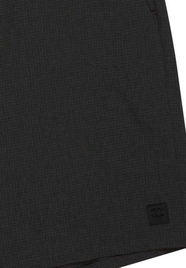 SURFTREK PERF -  MIT ELASTISCHEM BUND  - Shorts - blk2