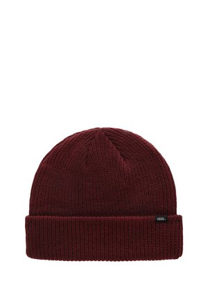 Burgunderfarbene Strickmütze mit umgeschlagenem Bündchen und kleinem schwarzen Vans-Logo-Tag am Bündchen vor einem weißen Hintergrund.