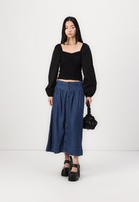 GAP WESTERN MAXI SKIRT - sukňa v tvare A - medium wash