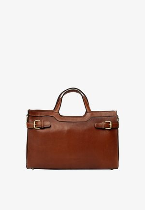 Sac à main en cuir marron avec une forme structurée. Dispose d'une poignée supérieure, d'accents de boucle et de détails de couture. Texture lisse.