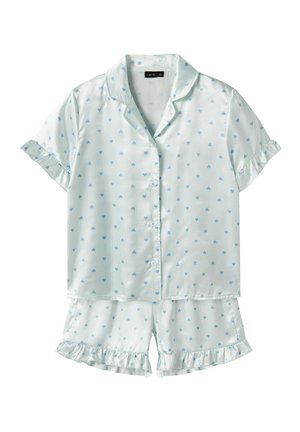 Hellblaues kurzärmeliges Pyjama-Oberteil mit Knopfleiste und passenden Shorts mit kleinen blauen Herzmustern und Rüschen an Ärmeln und Shorts.