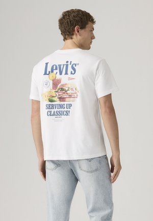 RELAXED FIT TEE - Print T-shirt - white plus