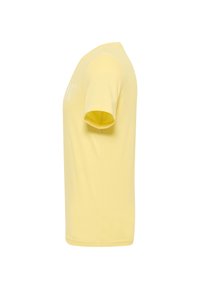 Thumbnail Image 8