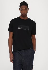 Thumbnail Image 6