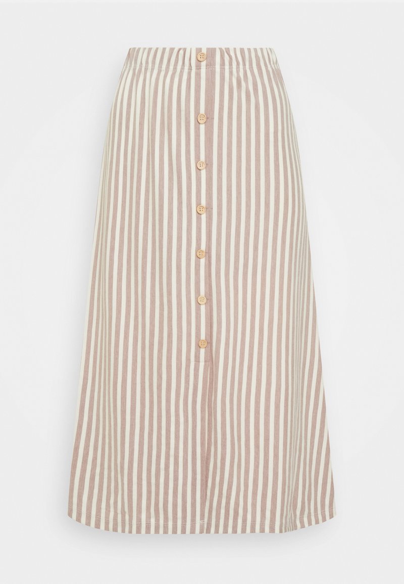 Fustă în formă de A