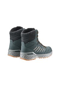 Dunkelblaue Wanderschuhe mit grauem Wildleder-Obermaterial, schwarzem Textilkragen, silbernen Ösen und Gummisohle mit orangefarbenen Akzenten und strukturiertem Design.