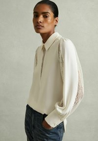 Reiss REGULAR FIT - RENATA - Pusero - cream