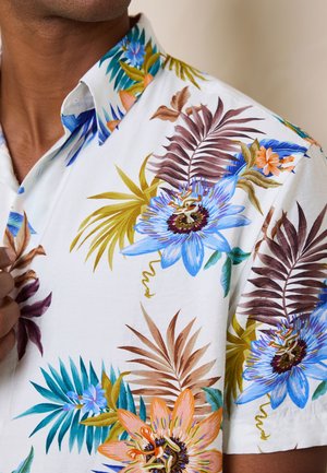 Next, REGULAR FIT - N. PREMIUM PRINTED SHORT SLEEVE SHIRT  . - Camicia - ecru