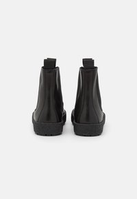Vagabond FRED - Botas clássicas de cano curto - black