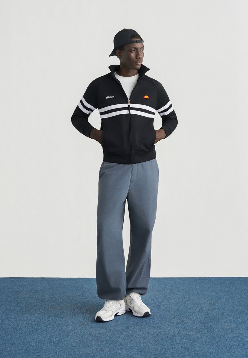 Ellesse Ensemble de Survêtement Garçon Junior Logo Lien Marine