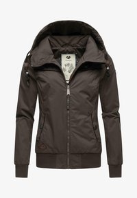 Unselected, dark brown