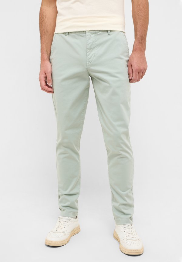 STYLE DAYTONA - Chino