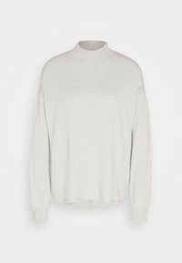 Pull tricoté gris clair à manches longues avec col montant côtelé et coutures d’épaules tombantes, présenté sur un fond uni.