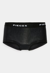 Sous-vêtements de style hipster noir avec une texture douce et lisse, dotés d'une taille élastique sur laquelle est imprimé "PIECES" en blanc.