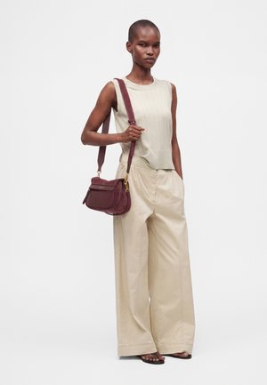 Gianni Chiarini, HELENA ROUND - Τσάντα χειρός - dark red