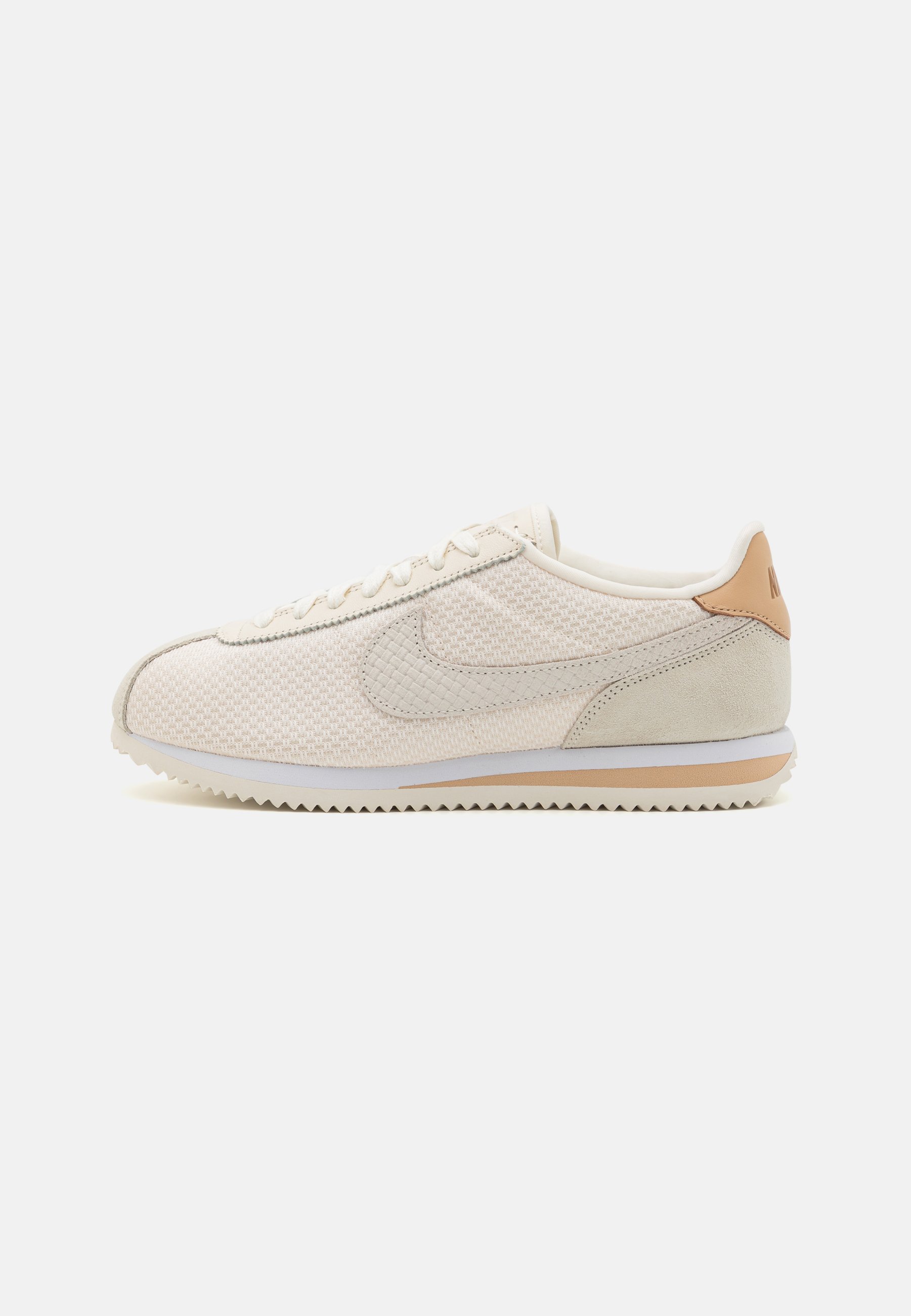 nike cortez batai