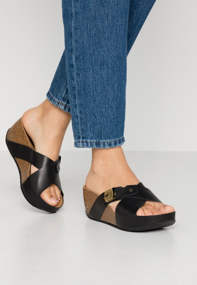 ELANAIS - Slip-ins med klack - noir
