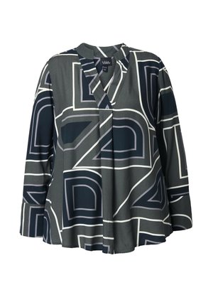 Langarm blouse gemaakt van een soepele stof met een geometrisch patroon in donkergroen, grijs en wit. V-hals en een ontspannen pasvorm.