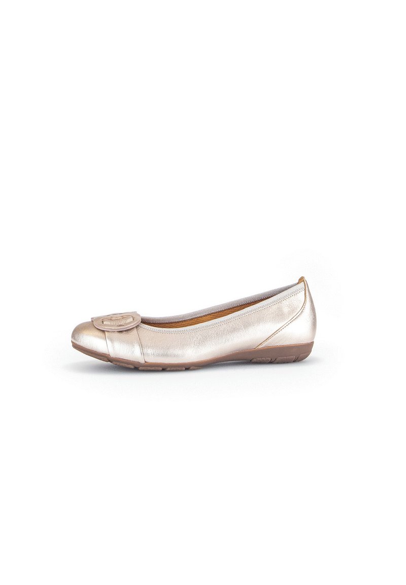 Metalen rosegouden ballerina's met een ronde neus, voorzien van een decoratieve strik en een gladde leren textuur. Flexibele rubberen zool voor comfort.